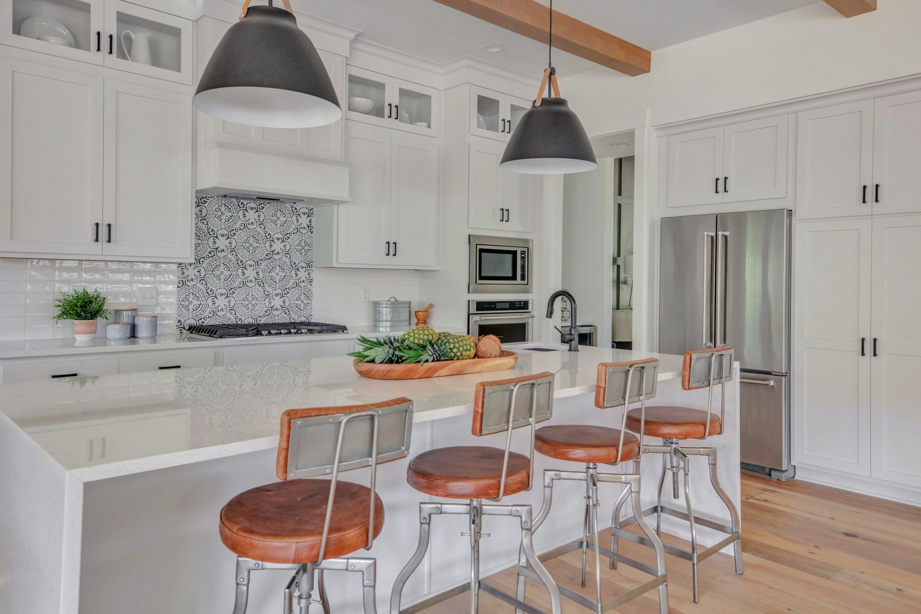 27 Kitchen